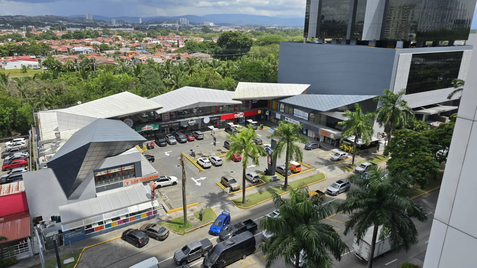 Plaza CDE plaza comercial Costa del Este, Panamá